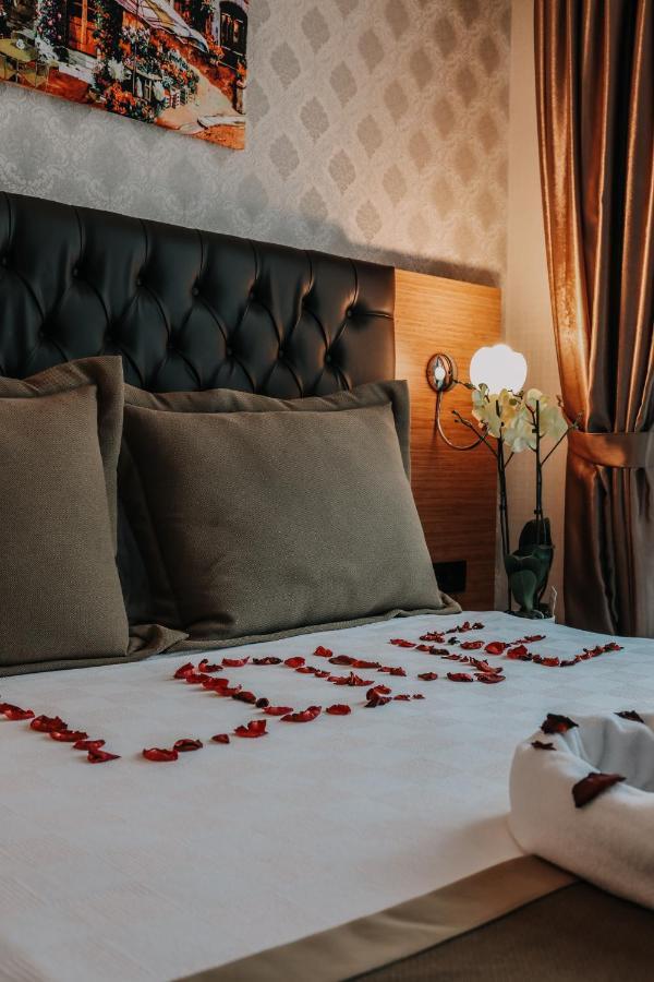 Otel Grand Lark Isztambul Kültér fotó